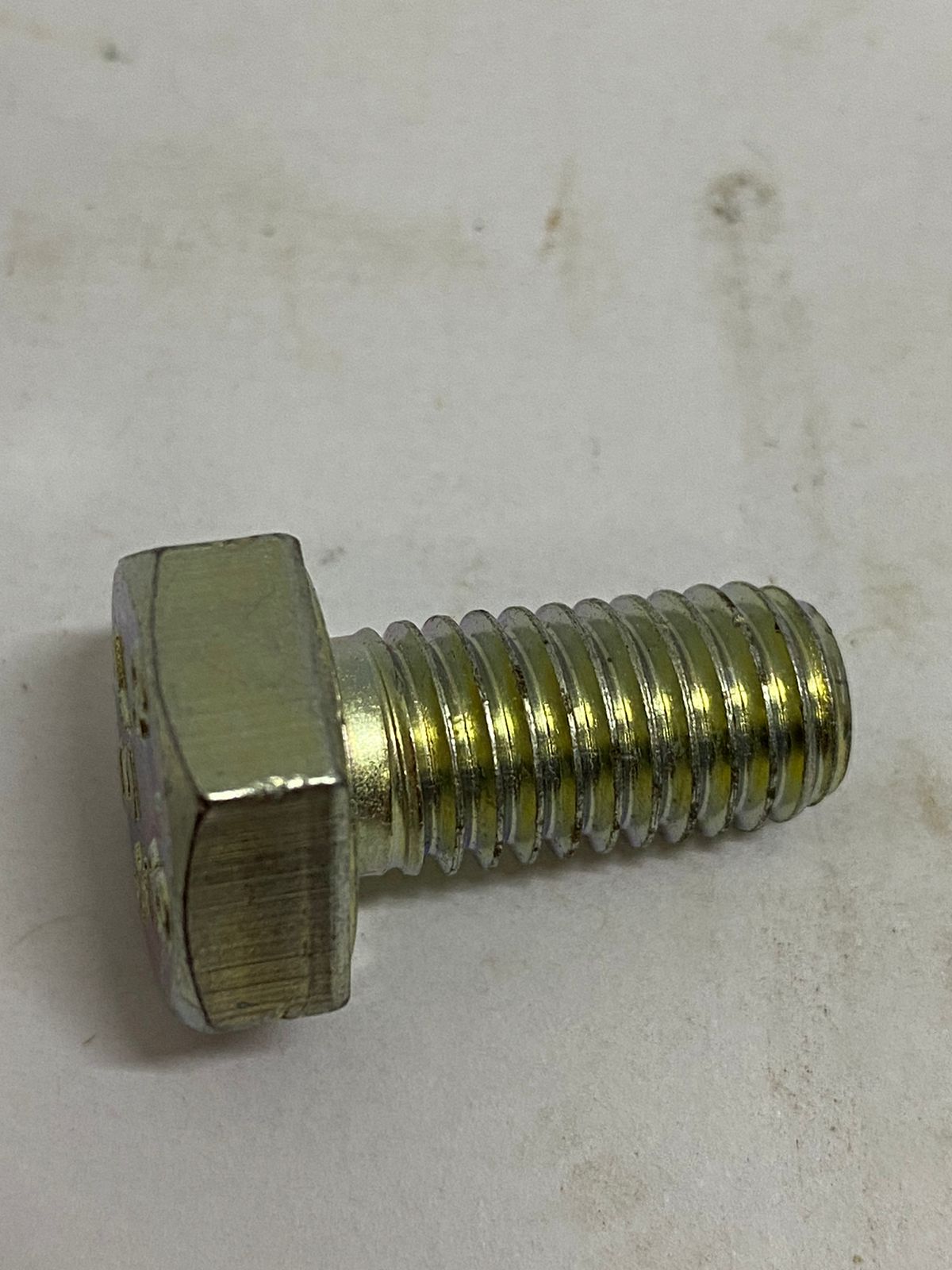 Paraf M10X20 COLHEITADEIRA CNH - 120109